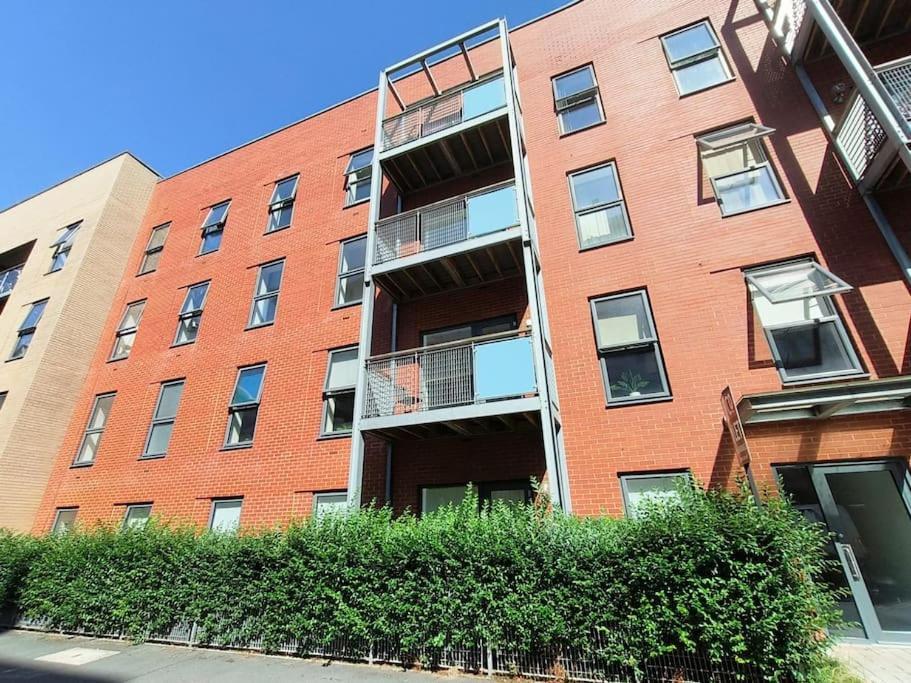 Appartement Issara 49 - Great Location & Private Parking Portsmouth